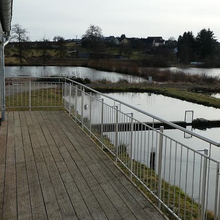 Ruhige Ferienwohnungen mit Teichblick Wetterfeld Exterior foto